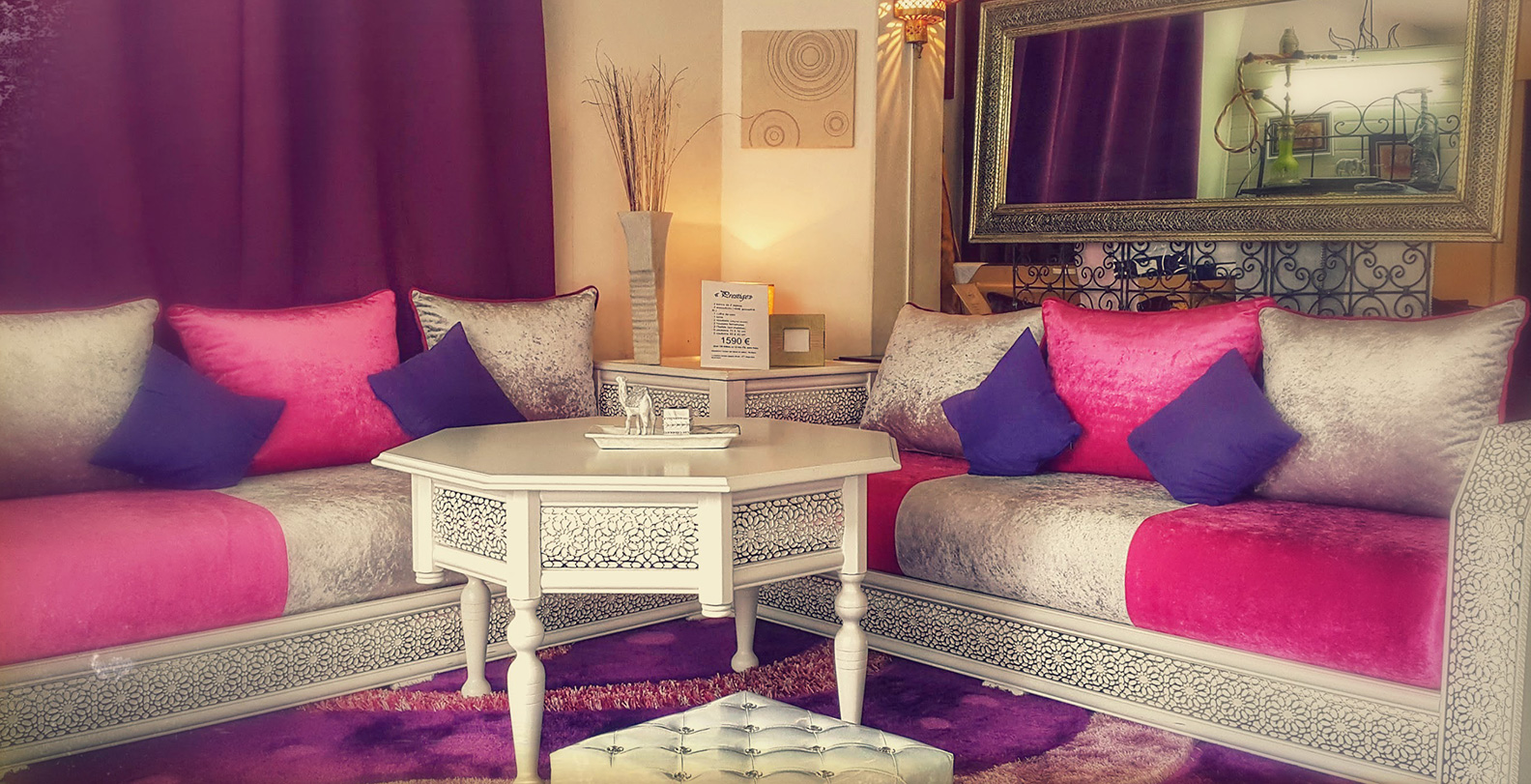 Salon marocain moderne et mobilier